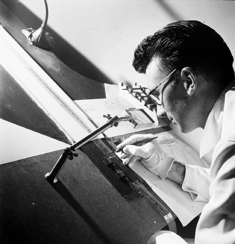 Direct Animation — Norman McLaren drawing directly on film 1944 — Wikimedia Commons / Public domain