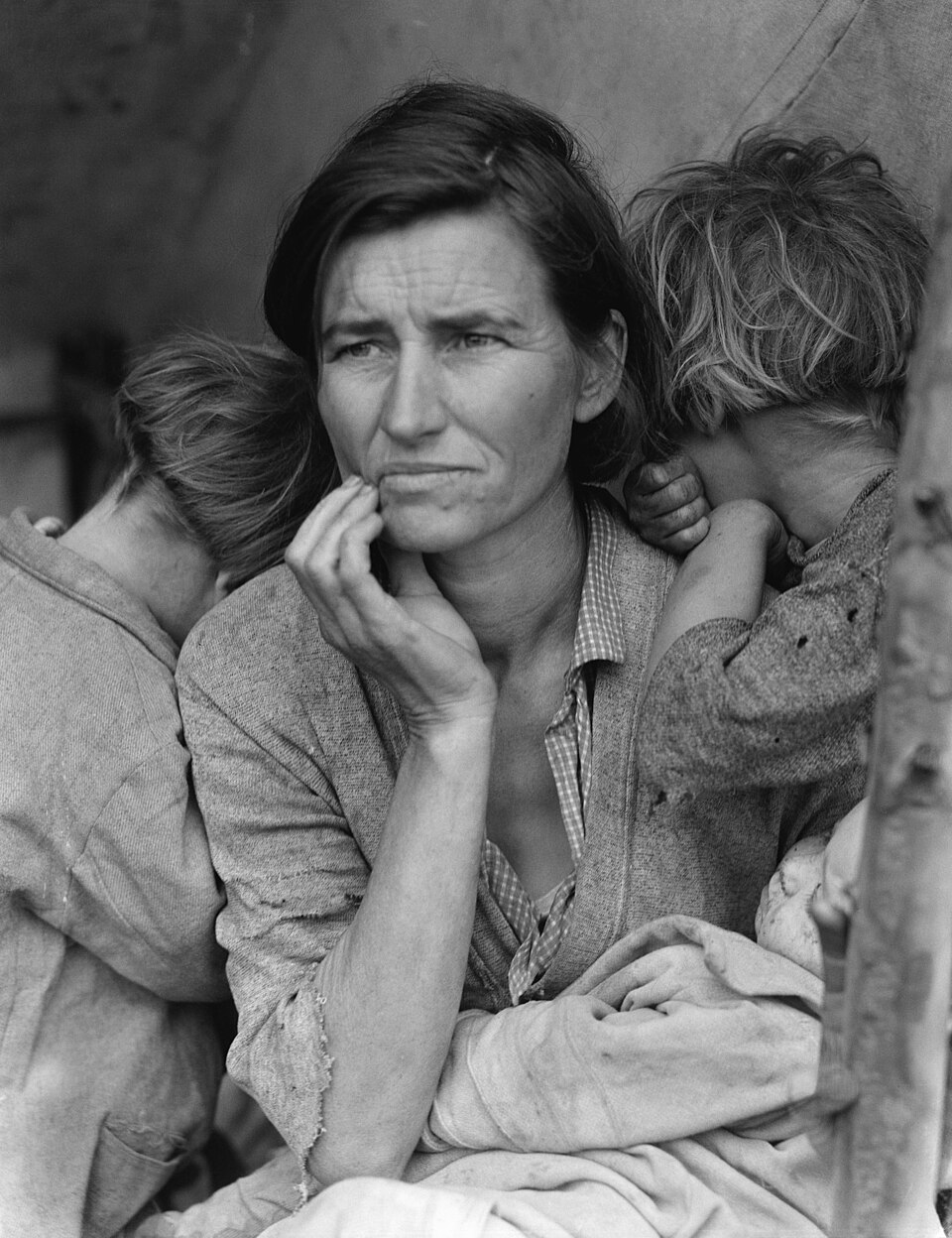FSA Documentary — Lange, Migrant Mother 1936 — Wikimedia Commons / Public domain