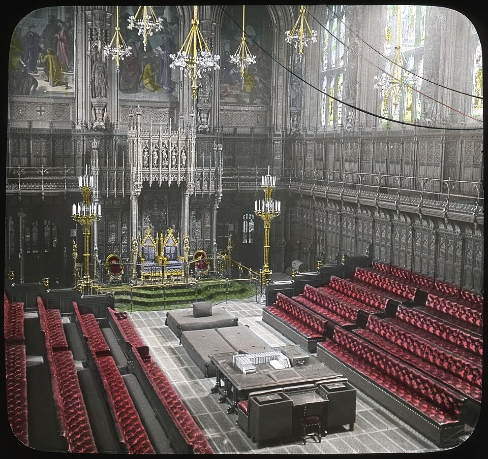 Gothic Revival — Edmund F. Arras, House of Lords chamber, Houses of Parliament, 1913 — Wikimedia Commons / Public domain