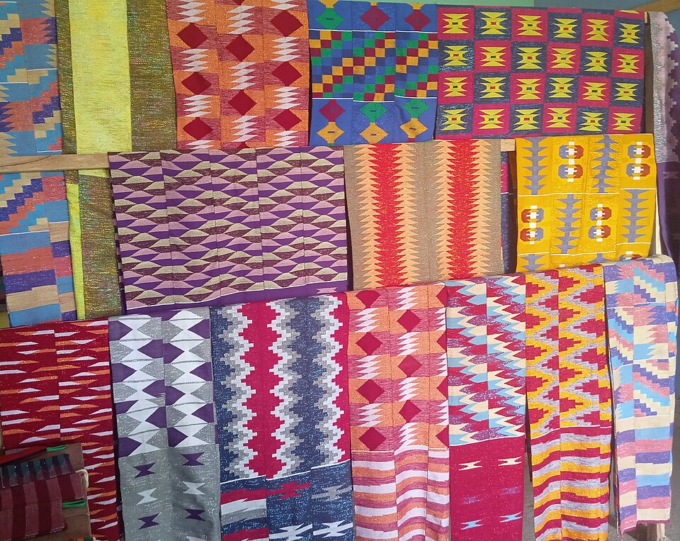 Kente — Kente from Tafi, Volta Region — Wikimedia Commons / CC0