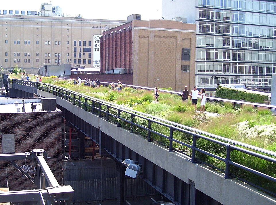 Naturalistic Planting — Planting on the High Line (CC BY-SA 4.0) · © Beyond My Ken