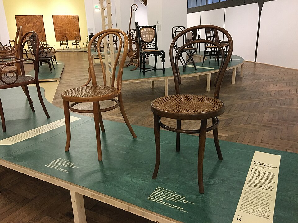 Bentwood (Thonet) — Thonet chair in the MAK collection (CC0)