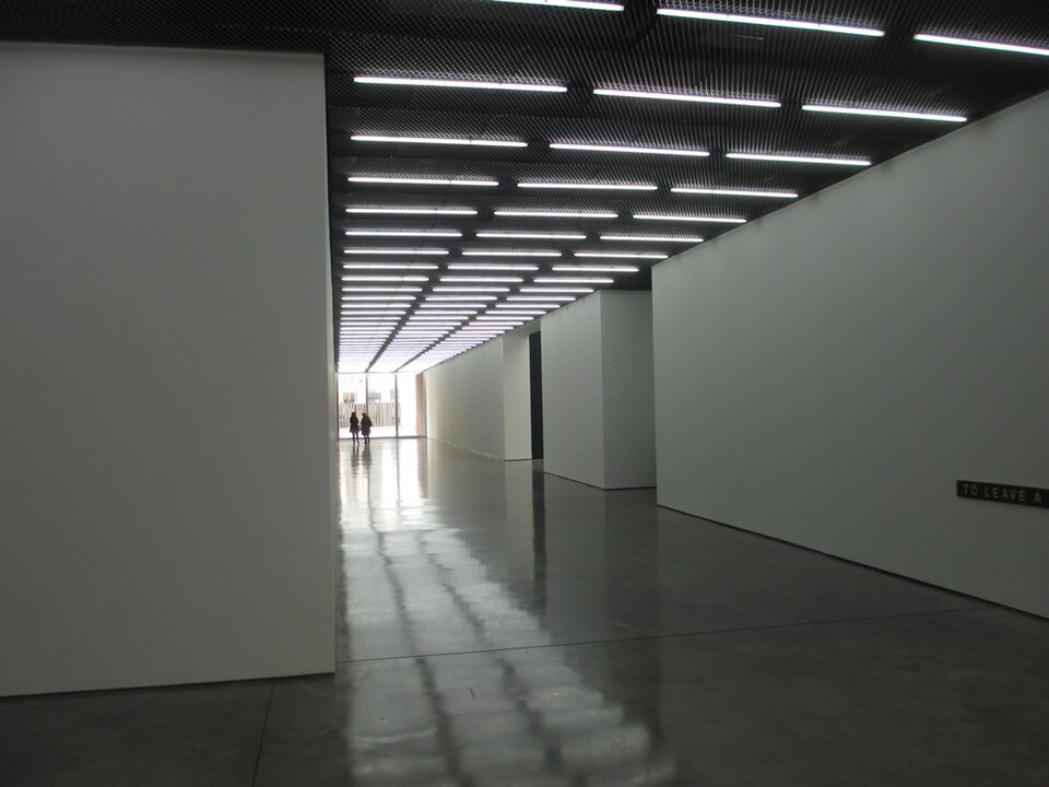 White Cube — Interior of White Cube Bermondsey, London, 2014, photo Matt Brown — Wikimedia Commons / CC BY 2.0